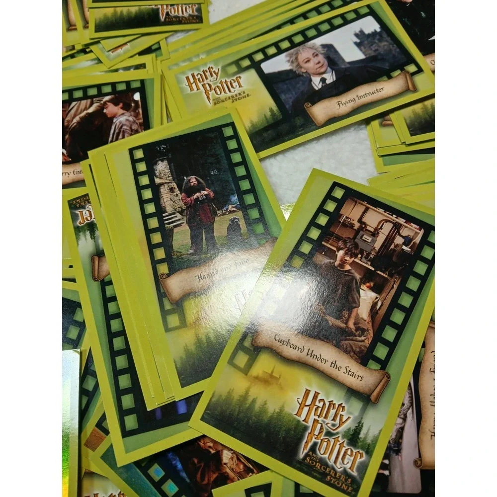 220 +  Harry Potter And The Sorcerers Stone Key Movie Trading Cards 2001 Wizards